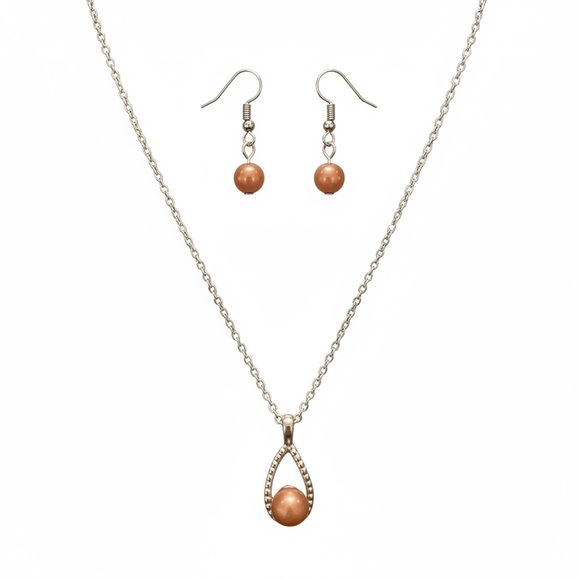 Local Boutique Jewelry - Elegant Pearl Jewelry Set
